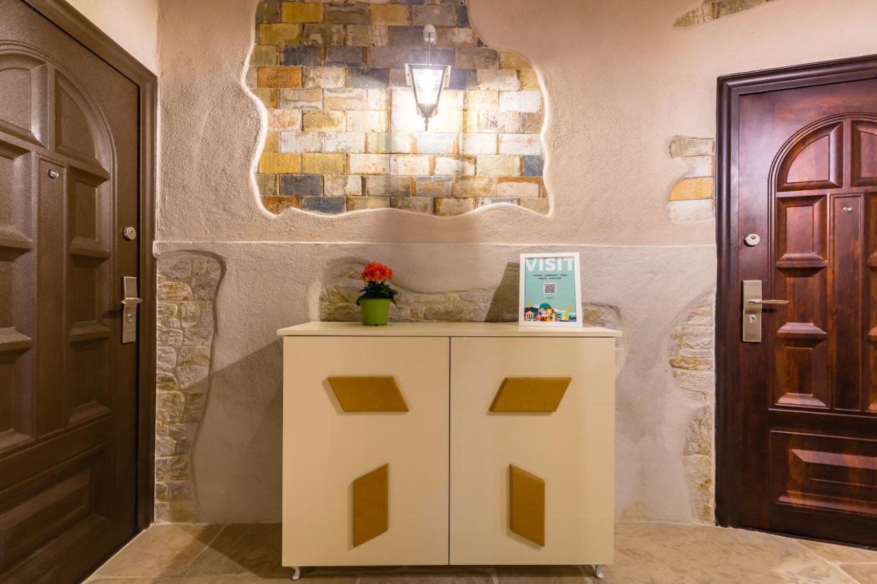 Gelso Complex Studios And Flat By Napoliapartments Luaran gambar